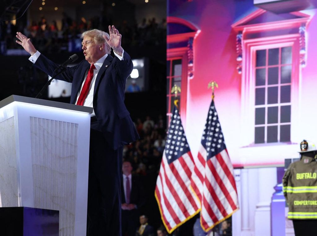 Bahas Agenda Debat Pilpres, Trump Sebut Kamala Harris Hampir Tak Kompeten